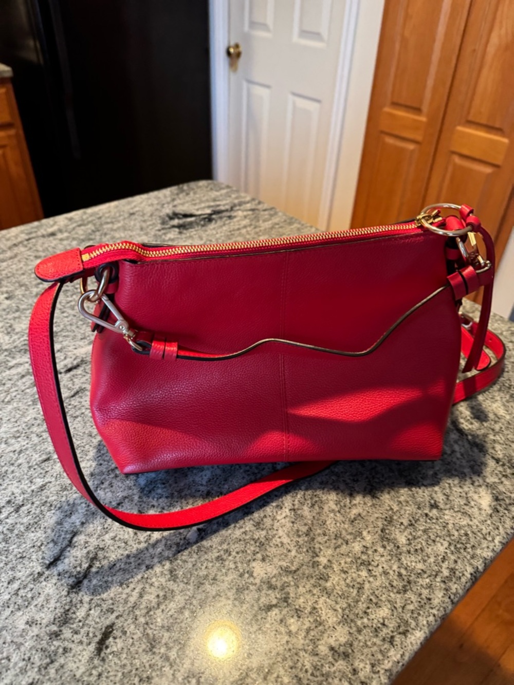See By Chloe Red Leather Shoulder Bag with Braided Ring - Picture 7 of 8